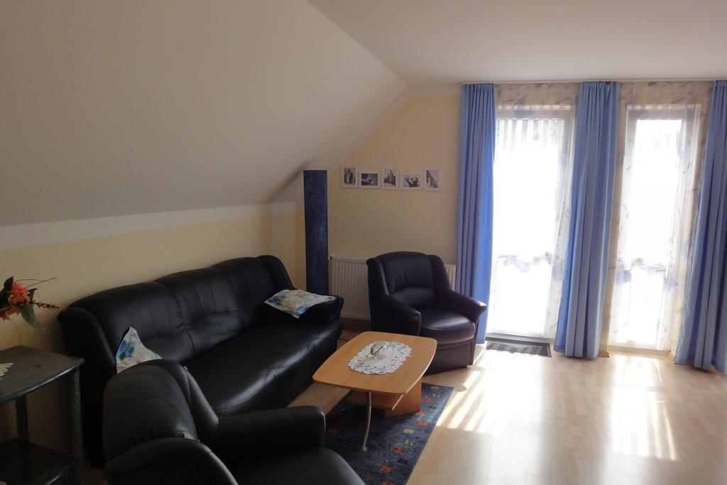 Ferienwohnung Fritzis Haus Dierhagen Exterior foto